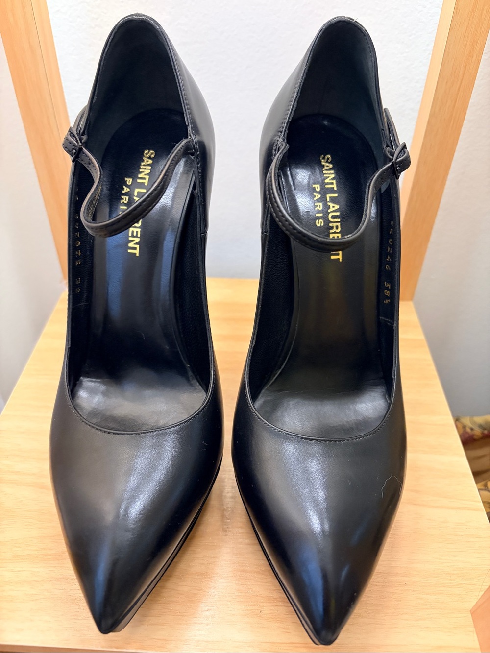 Saint Laurent Black Leather Janis Mary Jane Platform Pumps Heels 38.5